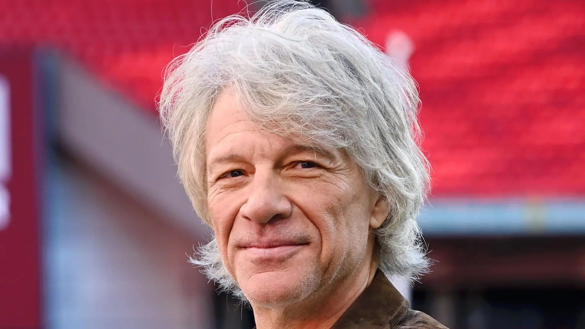 Jon Bon Jovi Tells MSG Crowd 'I'm Hurt' Mid-Show