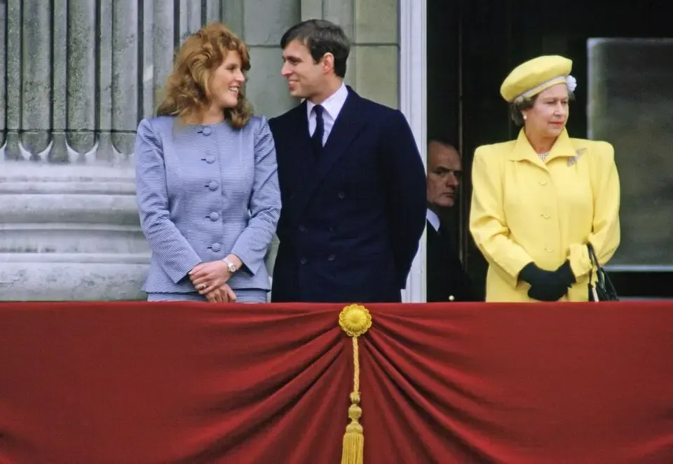 Sarah Ferguson's One Demand to Queen Elizabeth During Royal Divorce That Left the Palace Speechless — Daily Insight