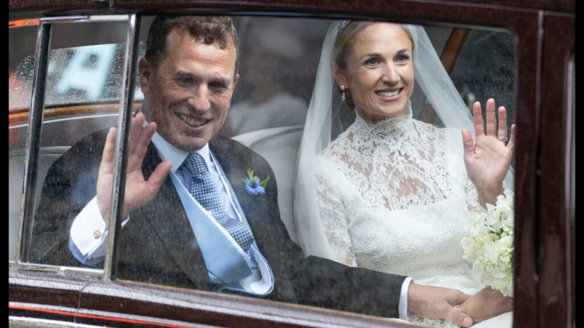 The Hidden Detail in Harriet Sperling's Wedding Bouquet That Made the Whole Royal Family Moment — Daily Insight