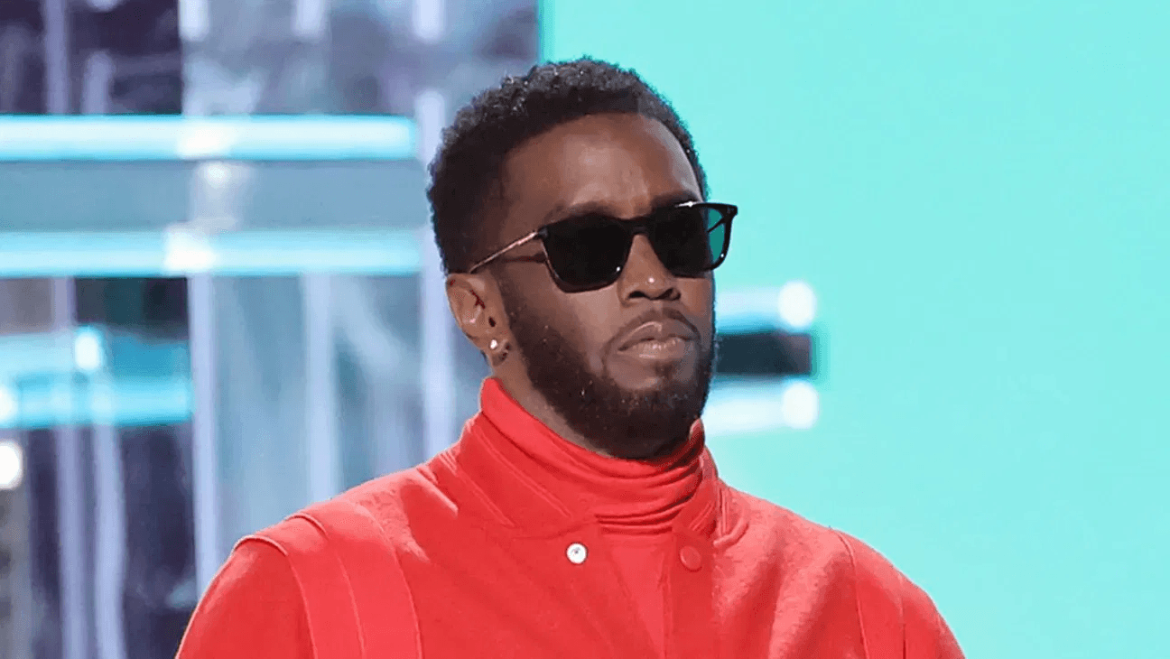 Sean Diddy Combs outside a New York courthouse during his high-profile trial in 2025