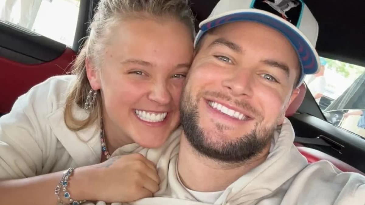 JoJo Siwa & Chris Hughes: The Couple Nobody Believed In Are Now Planning a Wedding — Daily Insight